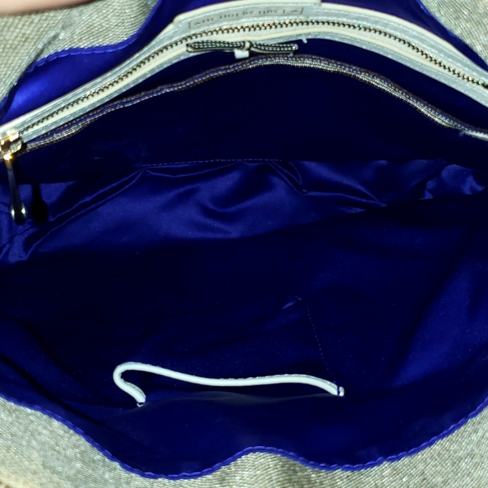 SOLD☆Henri bendel jetsetter large backpack convertible. - Picture 13 of 17